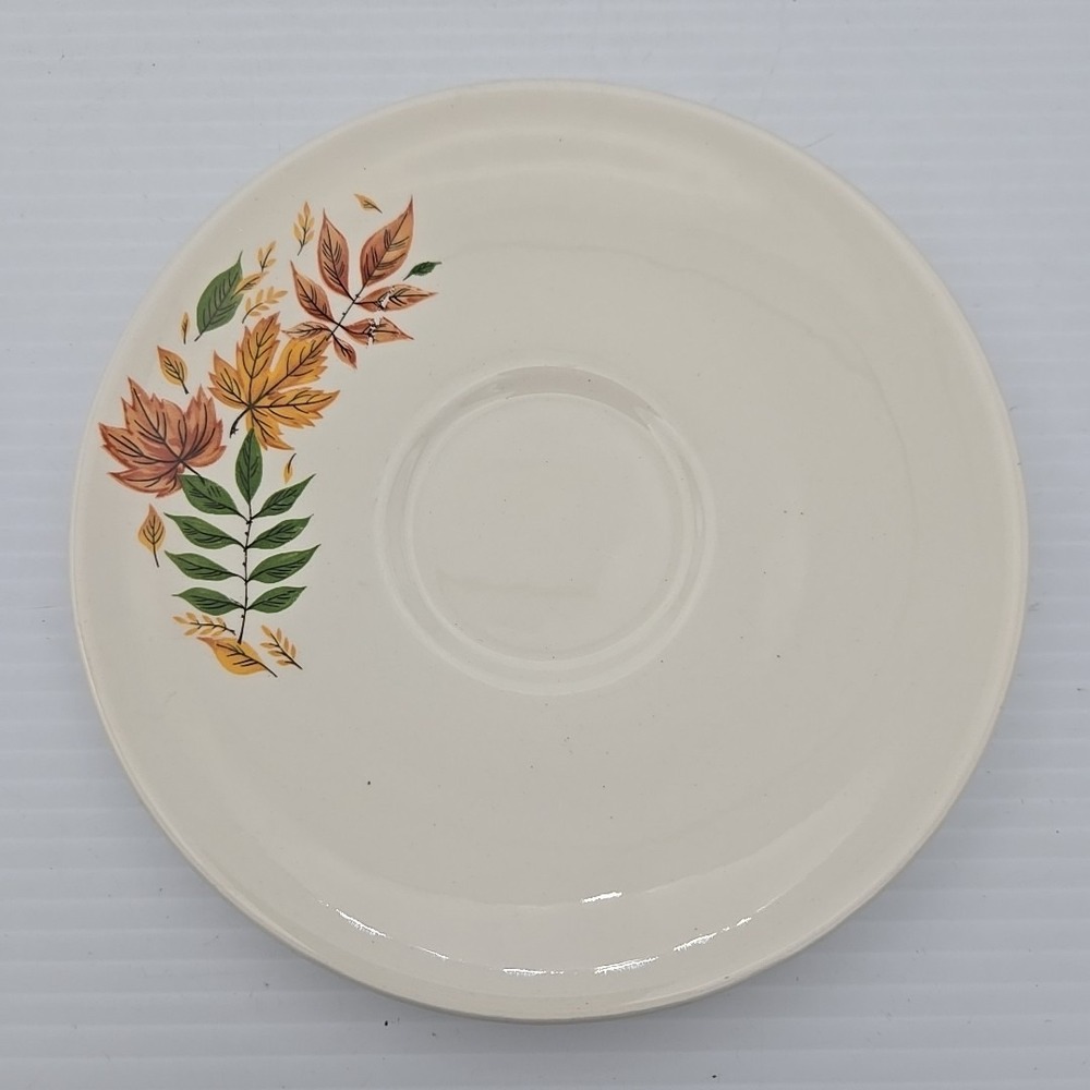 Vintage‎ Discontinued Salem Autumn Leaves  6 inch Saucer Plate